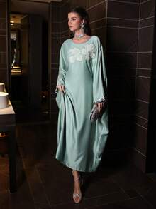 Al Najma 女士春夏绿色编织圆领长袖连衣裙，饰有3D水钻，优雅土耳其和阿拉伯传统束腰外衣 - 綠色 - 查看 6