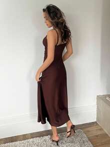 RebeccaVibe 女士纯色褶皱腰喇叭下摆细肩带连衣裙、半正式连衣裙、优雅茶会连衣裙、飘逸巡航女士服装 - 棕色 - 查看 4