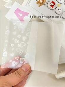 61x91毫米，50个哑光卡套，CPP激光雕刻心形全息明信片。3英寸顶部开口卡套。返校季。 - 彩色 - 查看 4