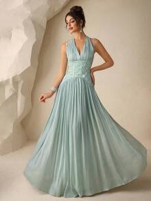 Coutiva Women's High-End Evening Dress, Elegant Sequin Shiny Elegant Luxury Halter Dress - Mint Green - View 5