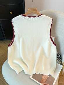 GlowEve CURVE 早春新款简约通勤百搭米色拼接酒红色手工钩边圆领宽松女式针织背心 - 米色 - 查看 2