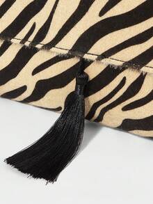 Maija Ladies Women Fashionable Simple And Elegant Classic Versatile Animal Pattern Zebra Pattern Fringed Design Clutch Bag, Suitable For Daily Vacation Parties