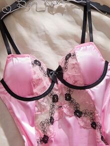 2pcs Sexy Lingerie Set: Sheer Embroidered Bowknot Deep V-Neck Camisole With Underwire Bra - Pink - View 4