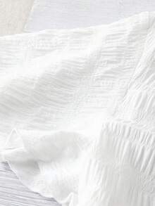 SHEIN LUNE CURVE 大码优雅刺绣数码印花荷叶袖休闲度假T恤，显瘦效果，透气面料，春夏款 - 黑色 - 查看 5