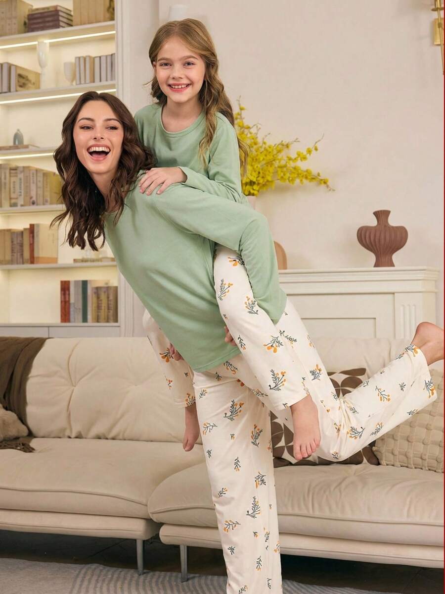 Tween Girls 2pcs Pajama Set - Green Long Sleeve Top & Floral Print Pants, Sleepwear - Green - View 1