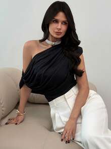 Firerie 夏季新款女士优雅不对称肩短袖褶皱腰身修身针织网纱连体衣，适合派对、日常、度假、教师、机场、海滩等场合穿着。 - 黑色 - 查看 4