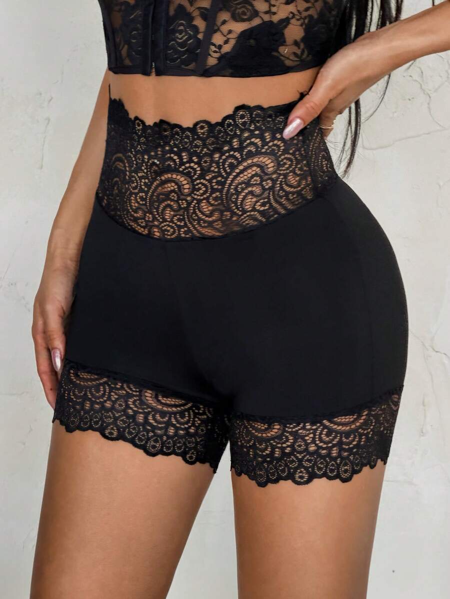 SHEIN PETITE Quần short biker cạp cao phối ren tương phản màu đen. - màu đen - Xem 1
