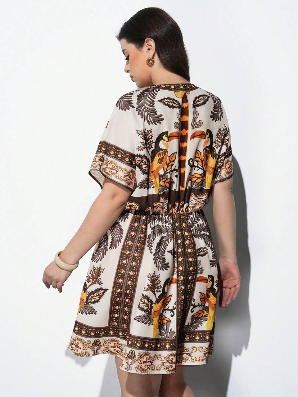 SHEIN Maija Plus Size Women's Deep V-Neck Coconut Tree Print Casual Party Dress,Beige,Summer,Boho,Beach,Holiday Picnic Mother's Day Graphic Resort Vacation Wear