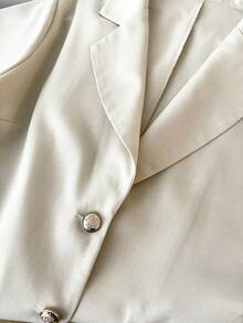 GlowEve CURVE Plus Size Women's Popular Solid Color Metal Button Short Sleeve Blazer, Versatile For Daily Commute, Outings, Minimalist Design - Apricot - View 4