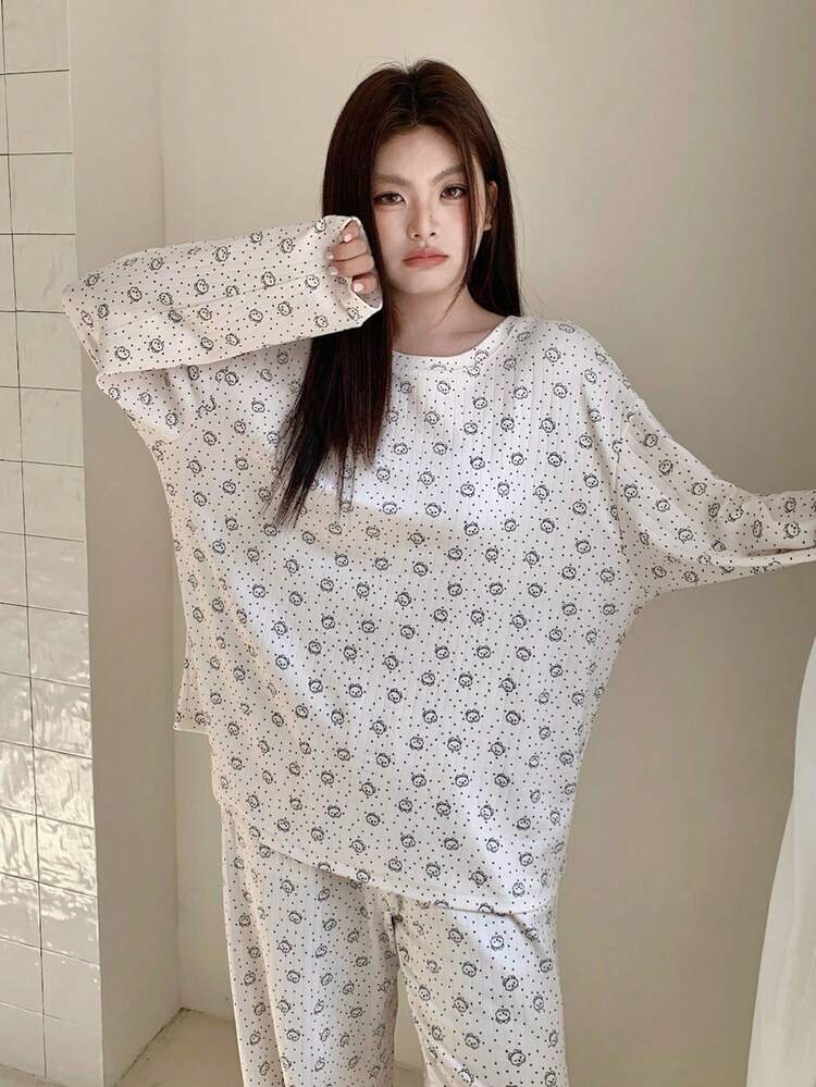 Dazy Plus Plus Size Ditsy Floral Round Neck Long Sleeve Casual Loose Pajama Set