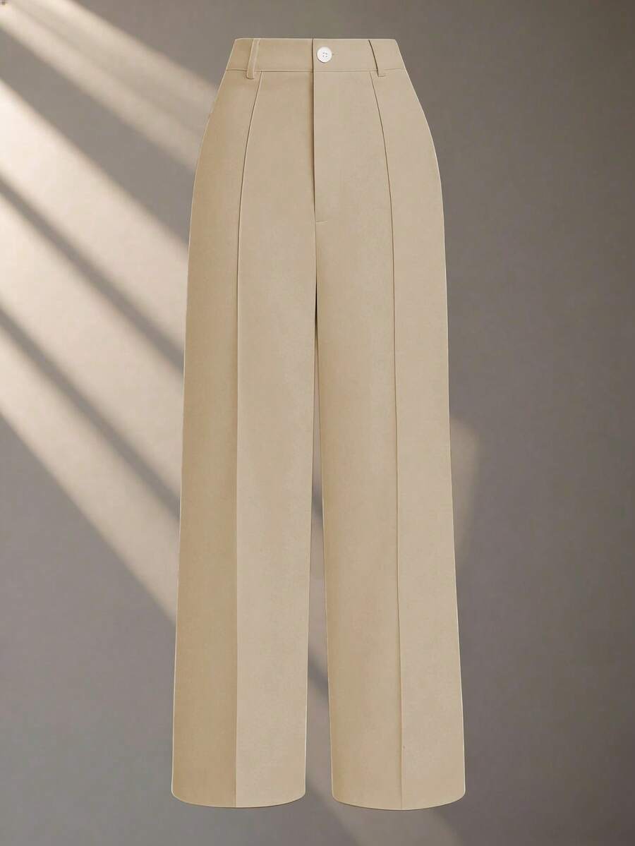 Franclia Petite Ra mắt bộ sưu tập Xuân 2025: Quần dài nữ màu trắng dáng suông – Phong cách công sở thoải mái, kết hợp hoàn hảo giữa sự mềm mại và tính linh hoạt vượt thời gian. Quần màu be nữ, quần tây nữ, quần cạp cao, quần màu kem, quần công sở. - Màu be - Xem 1