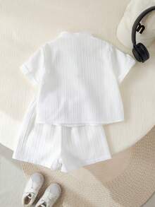 SHEIN 2 Stücke Baby Jungen Lässig Süß Urlaubsstil Weiß Kurzarm Hemd und Shorts Set, geeignet für Frühling/Sommer - Weiss - Übersicht 3