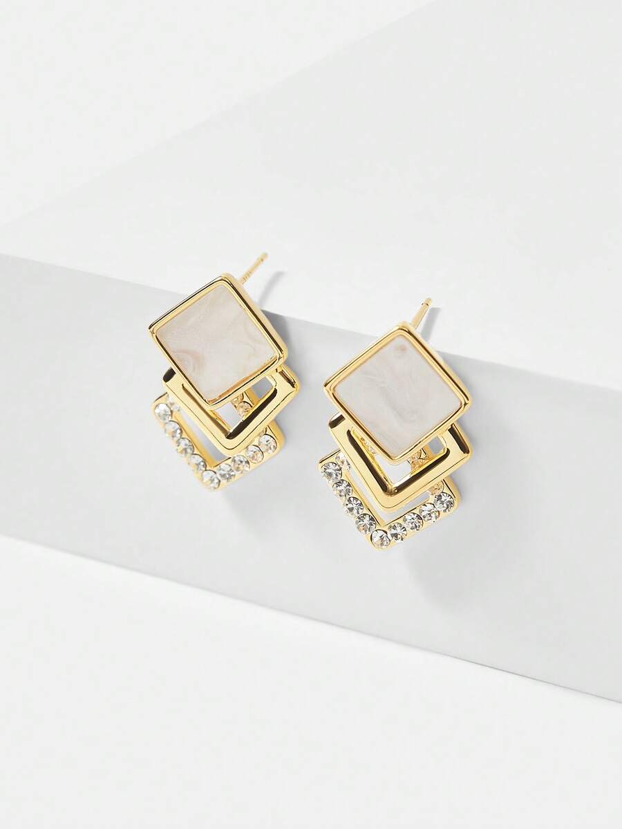 MOTF PREMIUM 优雅菱形水钻耳钉，夸张的高端奢华小众设计耳环 - 金色 - 查看 2