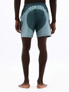 SUMWON Men Elastic Waist Board Shorts With Geometric Heart Pattern Beach Swimming Trunks Summer Vacation Swimwear With Side Pockets - Multicolor - View 2