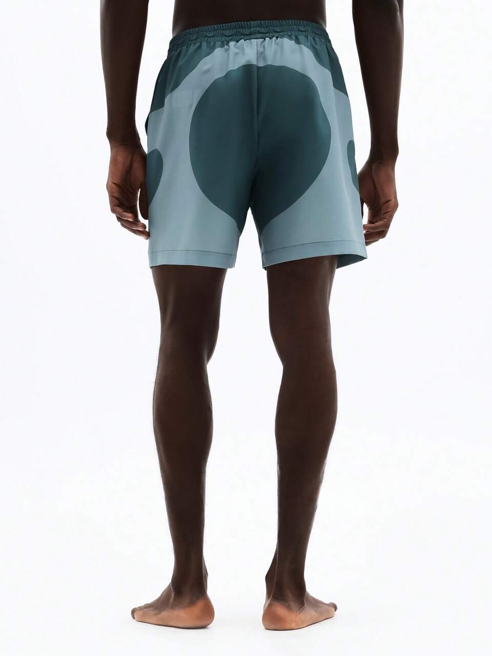 Badeshorts mit geometrischem Herzmuster