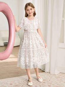 女童甜美蕾丝荷叶袖A字短裙，适合花童、婚礼、派对、生日、宴会等场合。 - 白色 - 查看 6
