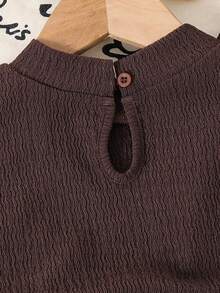 SHEIN 女童纯色咖啡色针织侧褶皱高领修身上衣和阔腿裤两件套，夏季海滩度假，母女/姐妹亲子装，家庭度假亲子装，节日装，法式风格，可爱优雅，甜美复古，时尚百搭。适合休闲日常穿着及上学穿着。 - 咖啡棕 - 查看 6