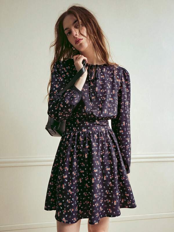 Écloséra Women's Autumn Long-Sleeved Black Dress With Small Yellow Flowers, Women's Black Dress, Women's Round Neck Dress, Women's Tie-Waist Dress, Women's Slimming Dress, Women's Floral Print Dress, Women's Dress With Elastic Cuffs, Women's Short Black Dress, Women's Pullover Dress, Women's Elegant Dress, Women's French Retro Dress, Women's Beach Dress, Women's Vacation Dress, Women's Casual Dress, Everyday Casual And Versatile Dress