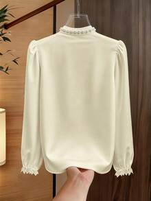 Franclia 女士休闲通勤圆领长袖珍珠装饰衬衫，优雅百搭，适合工作场合，秋冬季穿着。 - 杏色 - 查看 2