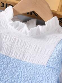 SHEIN 年轻女孩优雅撞色蝴蝶结装饰连衣裙