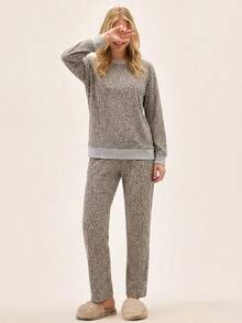 Women Cotton Leopard Print Round Neck Long Sleeve Top & Fake Drawstring Pants Ladies Pajama Set Leopard Pajamas Women Leopard Pj Set Animal Print Pajama Set Cheetah Print Pj Set Leopard Print Pajamas - Multicolor - View 4