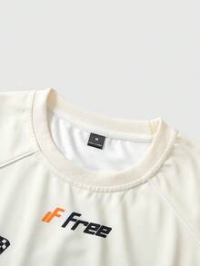 Manfinity EMRG 男士时尚街头风无袖背心，短款宽松套头衫，迷彩赛车图案，撞色设计，90年代复古街头风，适合复古、朋克、Y2K、简约风爱好者、说唱歌手，节日礼物、男友礼物、年轻休闲通勤、返校季秋冬季穿搭，也是送给足球爱好者的绝佳礼物。 - 卡其色 - 查看 5