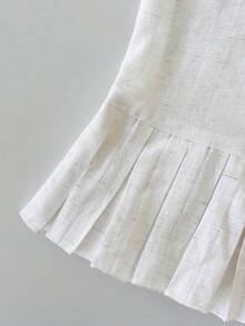 GlowEve Spring/Summer New White Sleeveless Round Neck Button Ruffle Hem Pleated Fresh Sweet Fashion Women Blouse - White - View 7