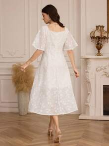 Modelyn Vestido midi elegante y estilizador con cuello cuadrado, encaje jacquard floral y escote cuadrado para uso diario y oficina de la mujer - Blanco - Ver 2