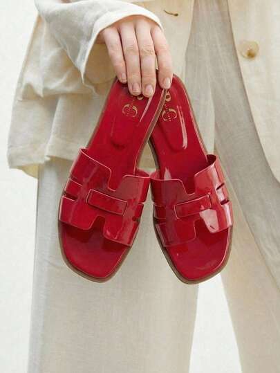 SANDALIA DE CHAROL TIPO "H" PARA DAMA MOD 11-01