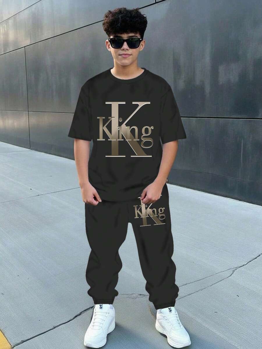 Tween Boy Casual Comfortable Fashion Minimalist Crew Neck Short Sleeve T-Shirt And Pants Set, Classic King Text Graphic Print,Kids - Multicolor - View 1