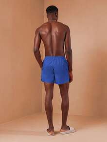 SUMWON 常规版型沙滩泳裤，弧形裤脚和抽绳设计，适合夏季游泳池度假休闲沙滩装穿着，纯色 - 藍色 - 查看 6