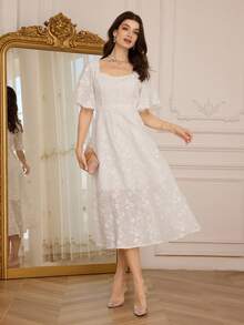 Modelyn Vestido midi elegante y estilizador con cuello cuadrado, encaje jacquard floral y escote cuadrado para uso diario y oficina de la mujer - Blanco - Ver 1