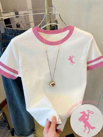 Camiseta de manga corta con cuello redondo, estilo polo, con diseño de contraste a rayas y logo de jinete ecuestre, de estilo minimalista y casual, adecuada para uso al aire libre en verano, para adolescentes