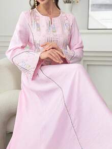 Al Najma Vestido con cuello redondo y mangas acampanadas, con decoración bordada y de lentejuelas, con bajo acampanado, de estilo árabe y colorido - Rosa - Ver 4