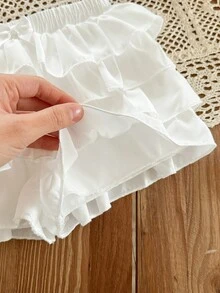 SHEIN 女婴可爱休闲度假百搭白色荷叶边弹力腰短裤 - 彩色 - 查看 3