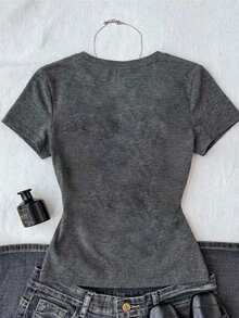 Áo thun ngắn tay cổ tròn dáng rộng thoải mái dành cho nữ tuổi teen, thích hợp mặc hàng ngày vào mùa xuân/hè, ở nhà, đi nghỉ mát, đi học, nghỉ lễ. Kiểu dáng thời trang và sành điệu, hoàn hảo cho trang phục thường ngày của nữ tuổi teen, phong cách nghỉ dưỡng và vẻ ngoài thoải mái thường ngày. - Nhiều màu - Xem 2