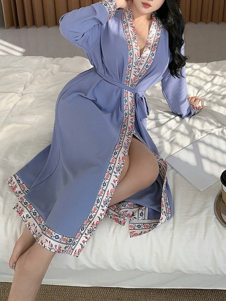 Dazy Plus Plus Size Women's Contrast Color Patchwork Floral Retro Pattern Loose Tie Waist Long Sleeve Robe, Spring/Summer
