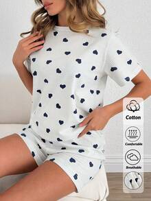 EURMUSE Bộ đồ 2 món thoải mái dành cho nữ của Cotton Line: Áo cổ tròn tay ngắn in hình trái tim và sọc, gồm áo và quần short. - trắng - Xem 1