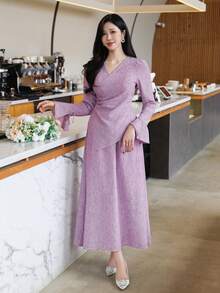 DAZY 女士两件套：优雅斜领衬衫和伞裙，专为春夏及情人节商务休闲场合设计。 - 紫色 - 查看 4