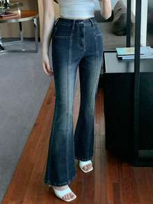 DAZY 女士休闲破洞喇叭牛仔裤，设计时尚，适合春季、夏季和情人节穿着。