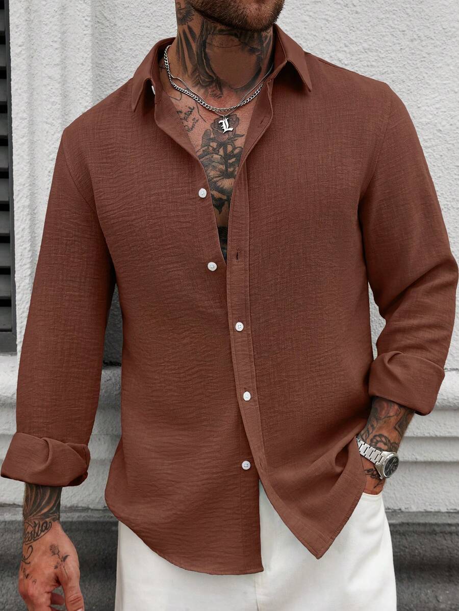 Manfinity Homme 纯色舒适前开襟亚麻纹理休闲长袖衬衫 男士长袖衬衫 锈红色男士衬衫 男士棕色纹理衬衫 男士棕色纽扣衬衫 棕色休闲衬衫 酒红色男士衬衫 锈红色男士衬衫 男士纹理衬衫 男士棕色纽扣衬衫 - 咖啡棕 - 查看 1