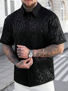 Manfinity Roughcore 亮片刺绣男士短袖单排扣衬衫，男士复古风，日常休闲、周末旅行、户外活动、探险旅行、轻松的工作环境或半正式场合，男友/丈夫礼物，周年纪念/生日礼物，派对、夏季假期、婚礼、春夏、狂欢节，男士黑色亮片短袖几何图案纽扣衬衫，时尚休闲之选，男士水钻衬衫，男士街头风衬衫，男士蕾丝衬衫，男士蕾丝网眼衬衫，哥特风男士衬衫 - 黑色 - 查看 5