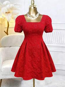 GlowEve CURVE Frauen Große Größen Valentinstag Taille Raffung Jacquard Stoff Quadratischer Ausschnitt Puffärmel Midi Kleid - Rot - Übersicht 8