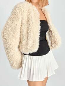 SHEIN EZwear Chaqueta crop esponjosa de unicolor casual para mujer, apta para otoño/invierno - Beis - Ver 6