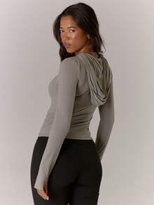 Musera Sport Sport Zip Through Fitted Hooded Long Sleeve Top Active Gym Workout Casual Sonder - Grey - View 2