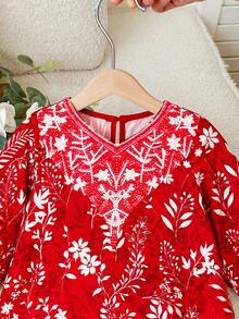 SHEIN 新生女宝宝可爱碎花宽松长袖连衣裙 - 紅色 - 查看 7