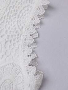 GlowEve 女士钩编蕾丝吊带背心，时尚显瘦无袖上衣设计 - 白色 - 查看 5