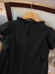 GlowEve CURVE 大码女式荷叶边圆领串珠双层短袖宽松连衣裙，优雅甜美质感，适合春夏穿着；珍珠装饰连衣裙；珍珠连衣裙；女式黑色连衣裙；黑色短款连衣裙；女式黑色连衣裙 - 黑色 - 查看 4
