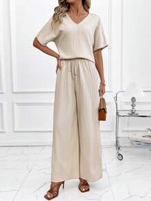 SHEIN Clasi 女士优雅V领上衣和阔腿裤两件套，树叶印花 - 卡其色 - 查看 4