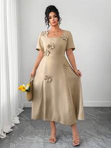 SHEIN Elenzya Đầm midi nữ cỡ lớn, màu trơn, cổ vuông, tay ngắn, họa tiết hoa 3D, thanh lịch và độc đáo, thích hợp mặc hàng ngày và đi làm. - Màu be - Xem 7